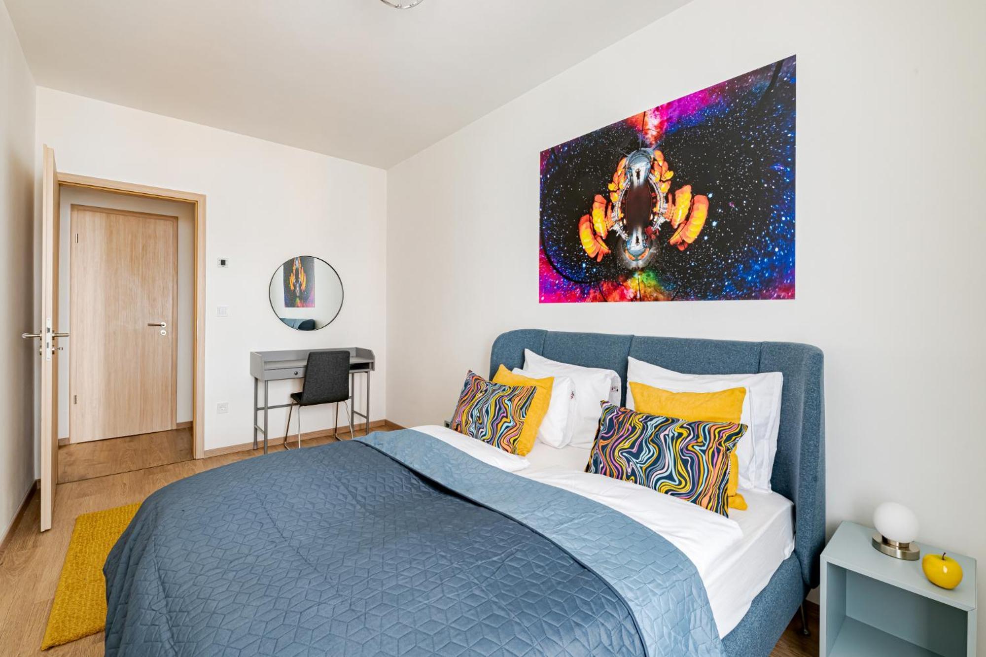 Westside Garden Apartments By Firsthost — Photos 3
